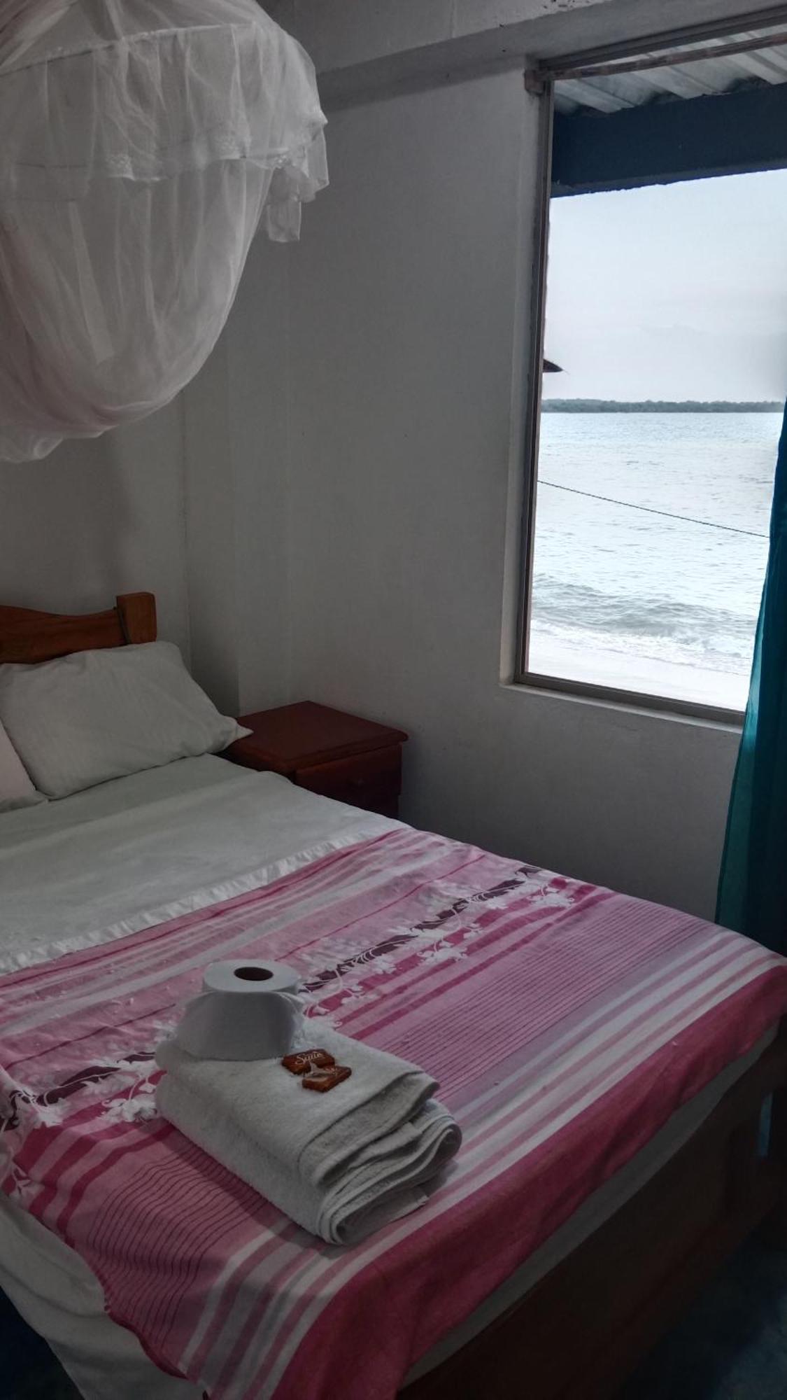 Hostel Blue Sea Rincon Del Mar Buitenkant foto